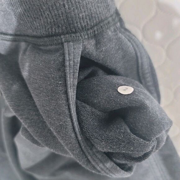 Lululemon Women's Comfy As Sweat pants Size 2 Heathered Grey - Picture 9 of 12